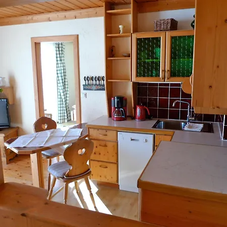 Haus Puntigam Apartamento *